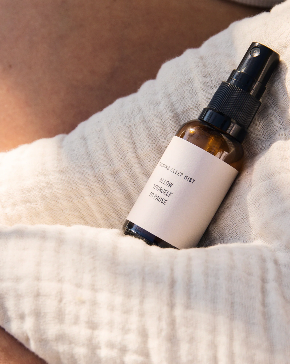 Calming sleep mist